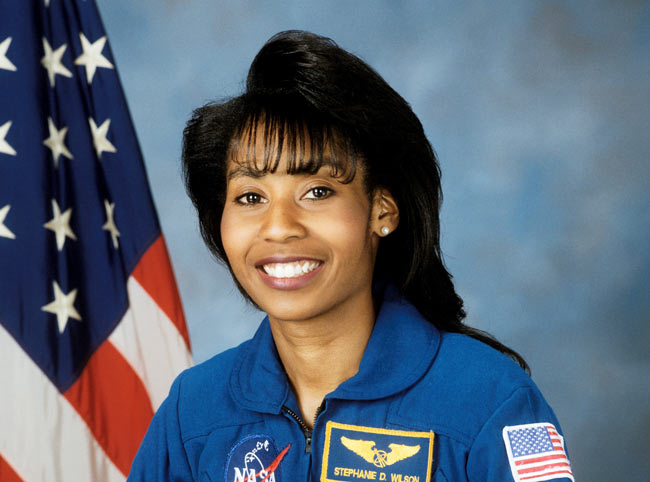 Astronaut Biography: Stephanie D. Wilson