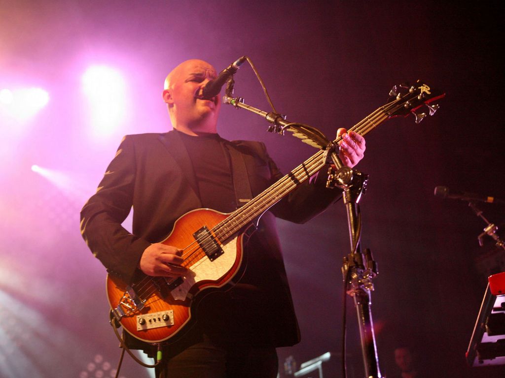 Alain Johannes talks lessons learned with Homme, Cornell and Lanegan
