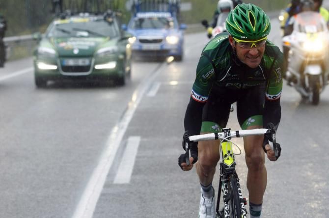 Thomas Voeckler (Europcar) dropped his five breakaway companions and tried to win stage 2 alone