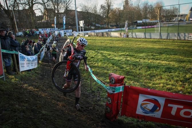 On the run, Peter Goguen on the lower part of the course at Diegem that circles the soccer fields.