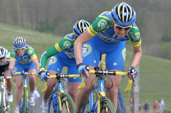 The AA Drink-Leontien.nl leads the charge on the VAM berg