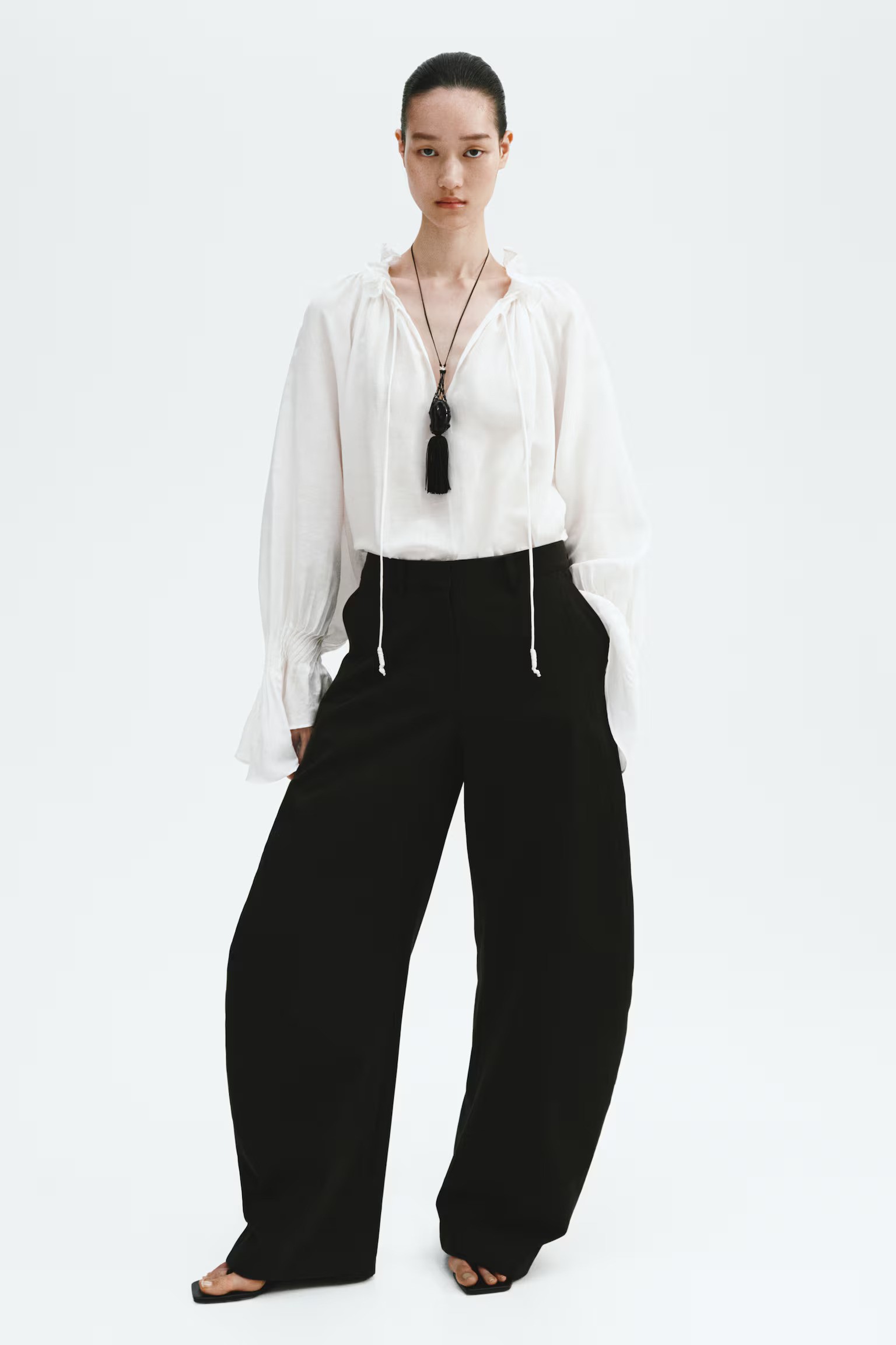 H&amp;amp;M, Balloon-Leg Trousers