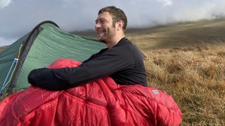 Highlander Serenity 450 Mummy Sleeping Bag: wild camp