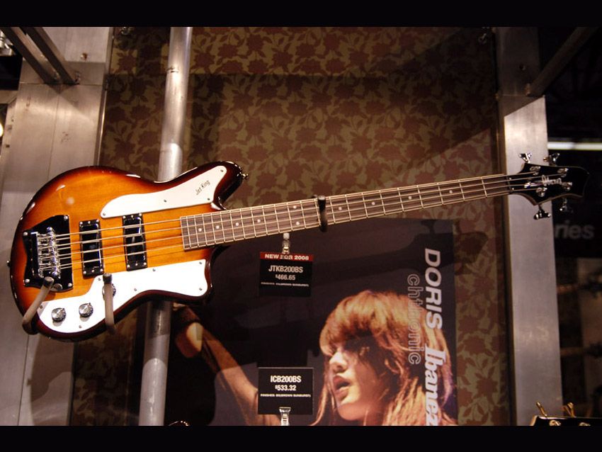 The rather cool Jet King bass