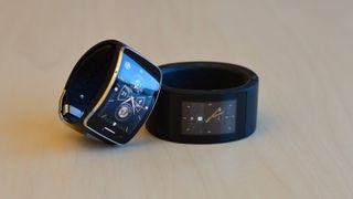 Gear S and Puls