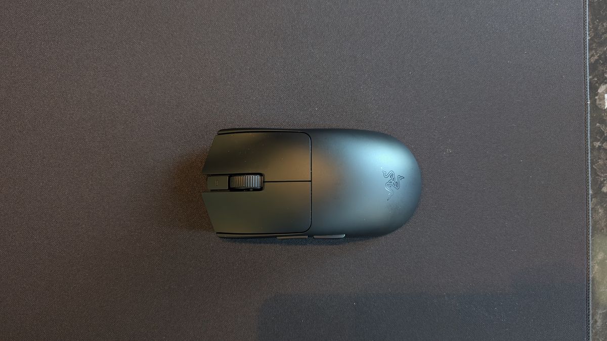The Razer Viper V4 Pro gaming mouse pictured on the Razer Gigantus V2 Pro mouse mat.
