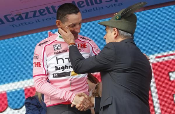 Pinotti in pink