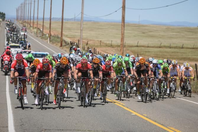 The peloton starts to chase hard after a big group goes up the road