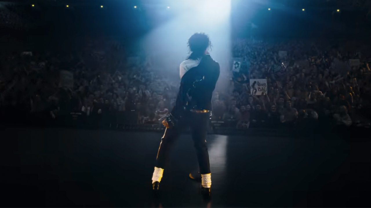 Jafaar Jackson as Michael Jackson, from behind, dancing, in Michael