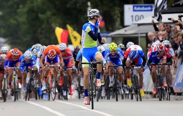 Matej Mohoric (Slovenia) looks back and realises that he is about to win