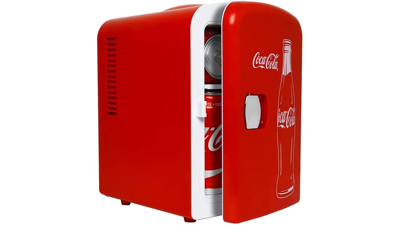 World Cup 2022 Mini Fridge deals