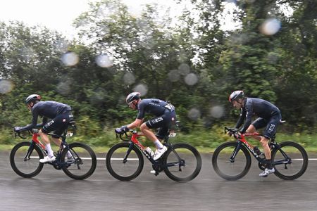 Luke Rowe helps Geraint Thomas on stage three of the 2021 Tour de France