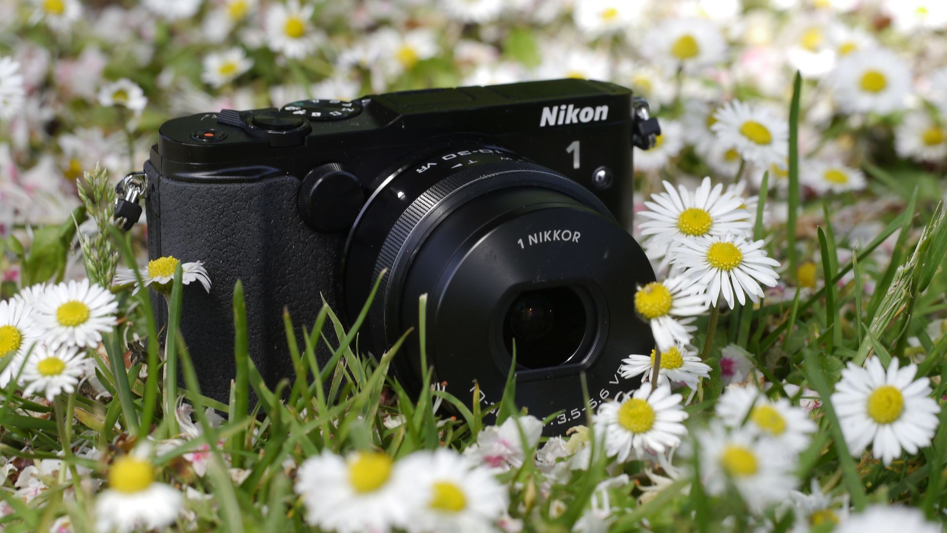 Nikon 1 V3 review TechRadar