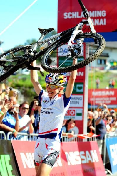 Elisabeth Osl (Central Ghost) celebrating her win