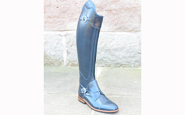 15. Petrie Rome in Navy