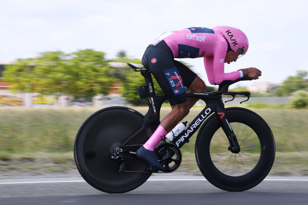 MILAN ITALY MAY 30 Egan Arley Bernal Gomez of Colombia and Team INEOS Grenadiers Pink Leader Jersey during the 104th Giro dItalia 2021 Stage 21 a 303km Individual Time Trial stage from Senago to Milano ITT UCIworldtour girodiitalia Giro on May 30 2021 in Milan Italy Photo by Tim de WaeleGetty Images