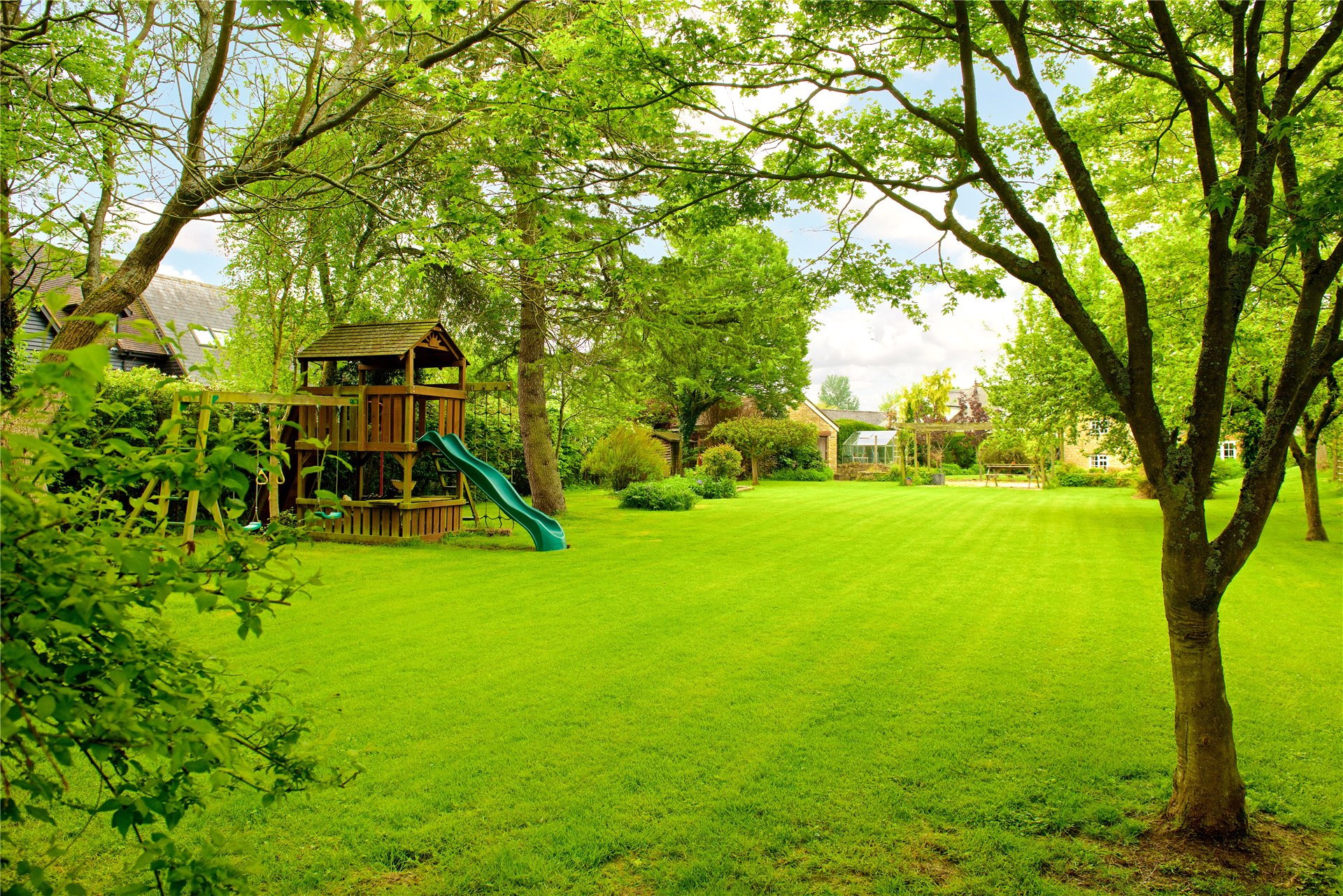A glorious garden in Buckinghamshire