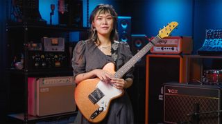 Yvette Young Sweetwater tapping guitar lesson