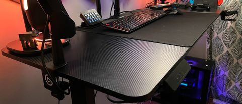 EX Desk Carbon Edition