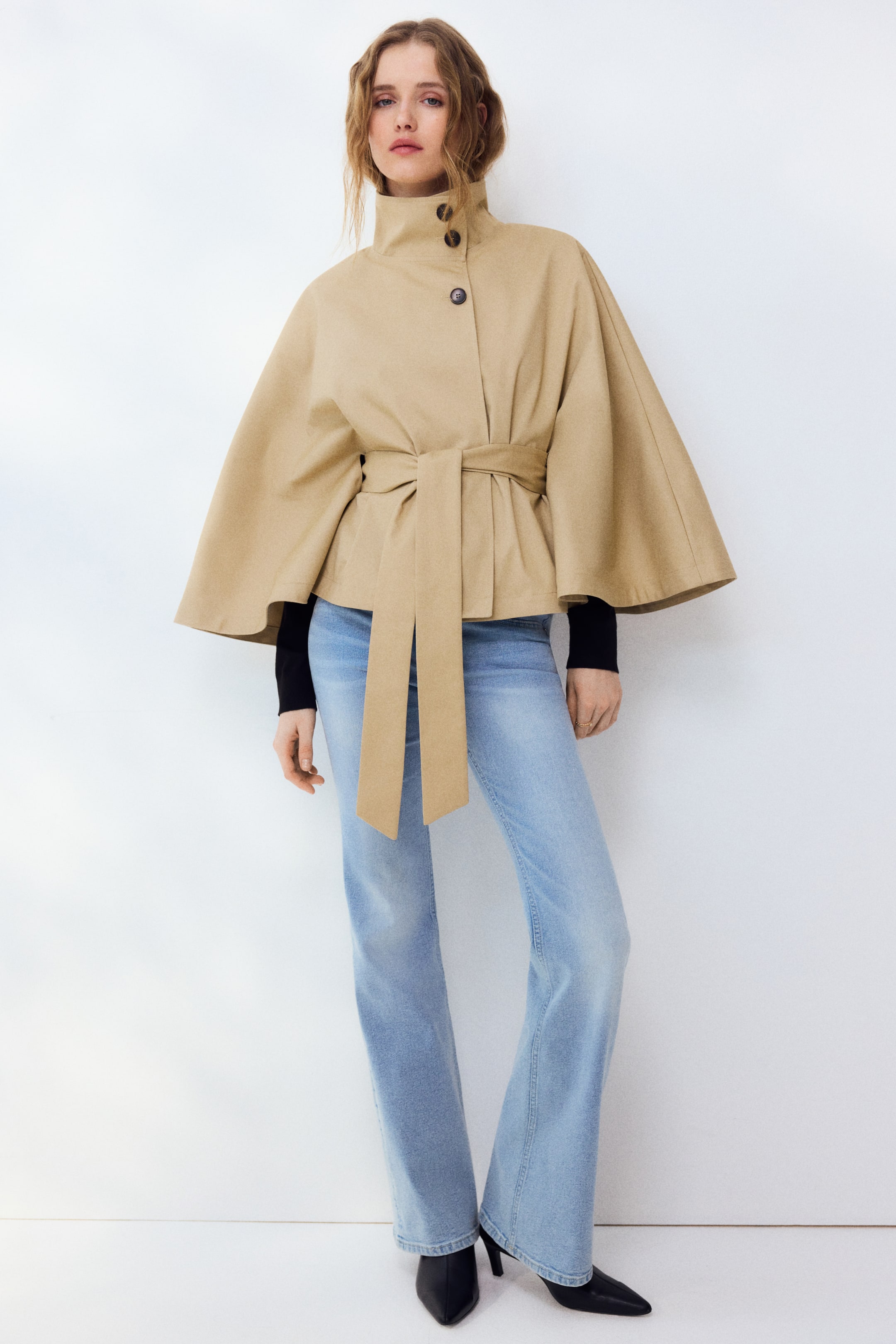Twill Cape Jacket - Beige