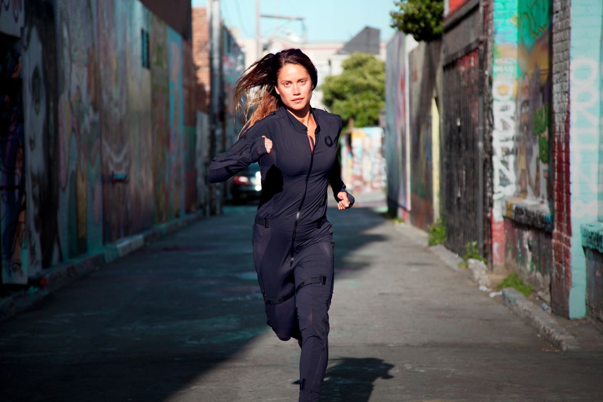 Rokoko's SmartSuit Pro Mocap Device Launches For $2,495 | Tom's