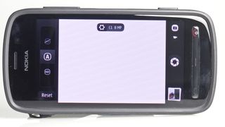 In-depth look at the Nokia Pureview 808 camera