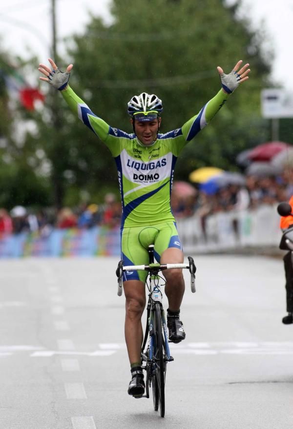 Ivan Basso (Liquigas) take the win