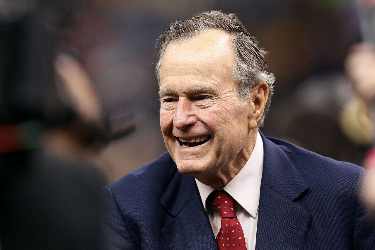 George H.W. Bush honored for breaking &amp;#039;no new taxes&amp;#039; pledge