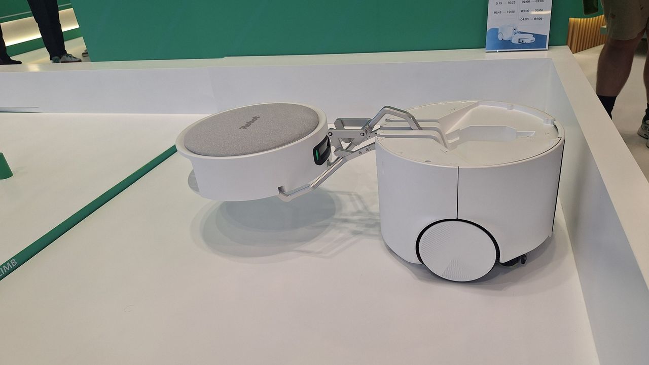 iRobot Roomba Duo robot vacuum being demoed at IFA