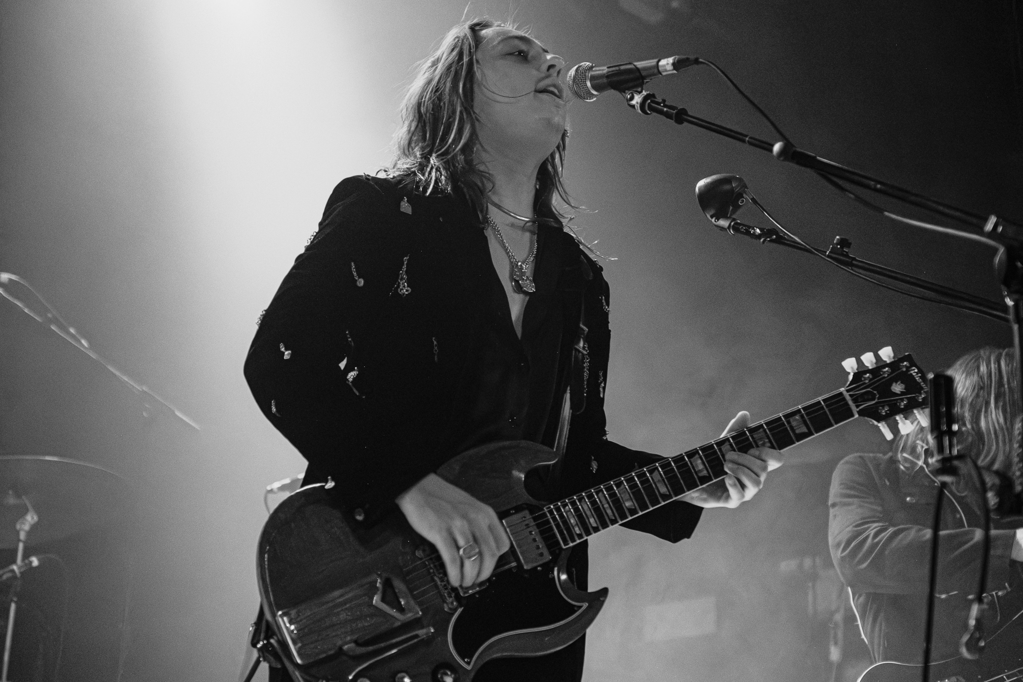 Mirador onstage at Islington Assembly Hall