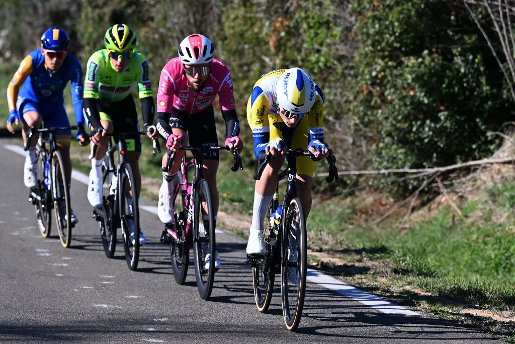 The early breakaway on stage 1