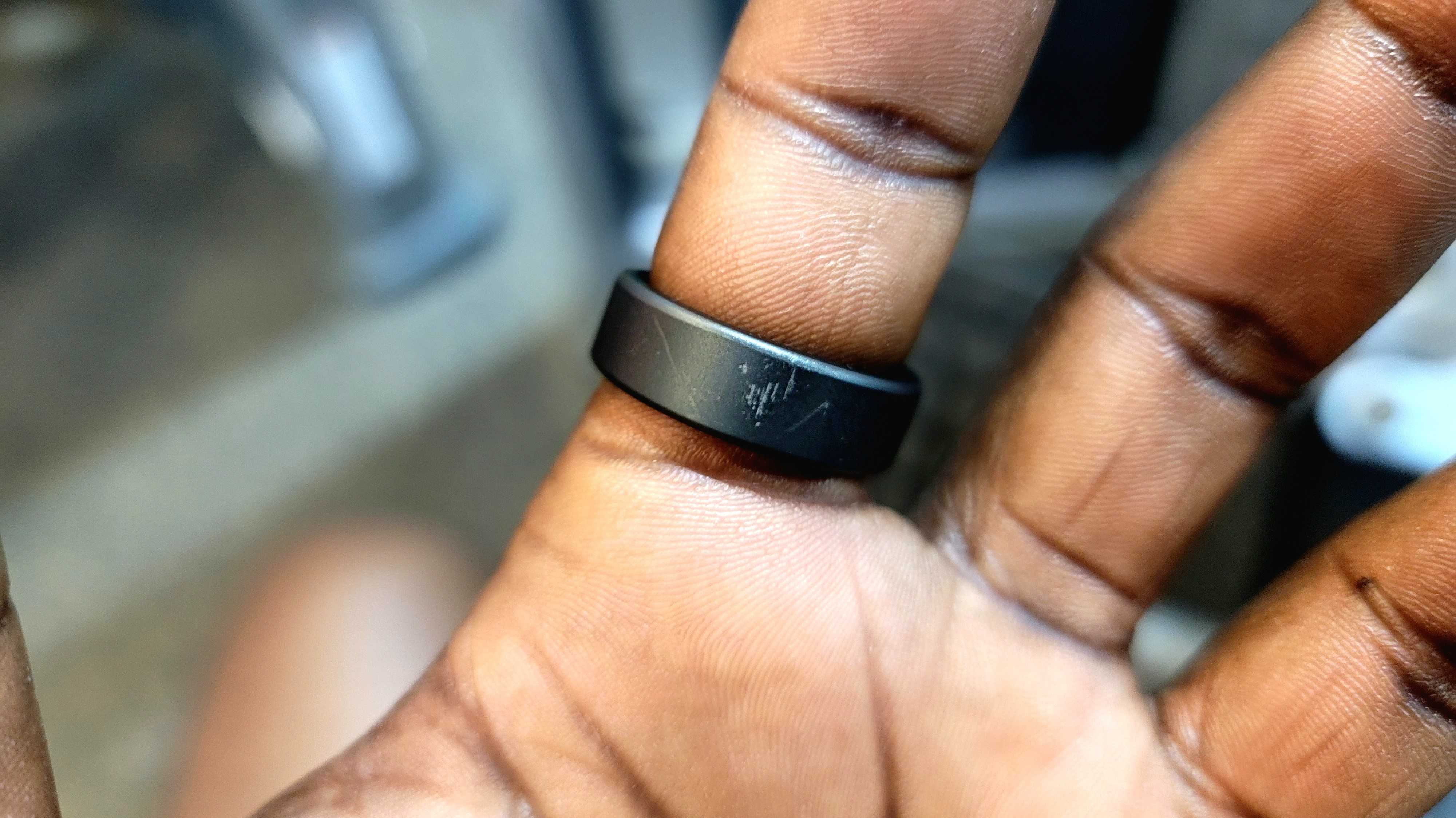 Scratches on the Oura Ring Gen 3 from dumbbell
