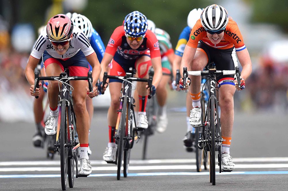 Elizabeth Armitstead (Great Britain) wins ahead of Anna Van Der Breggen (Netherlands) and Megan Guarnier (United States Of America)