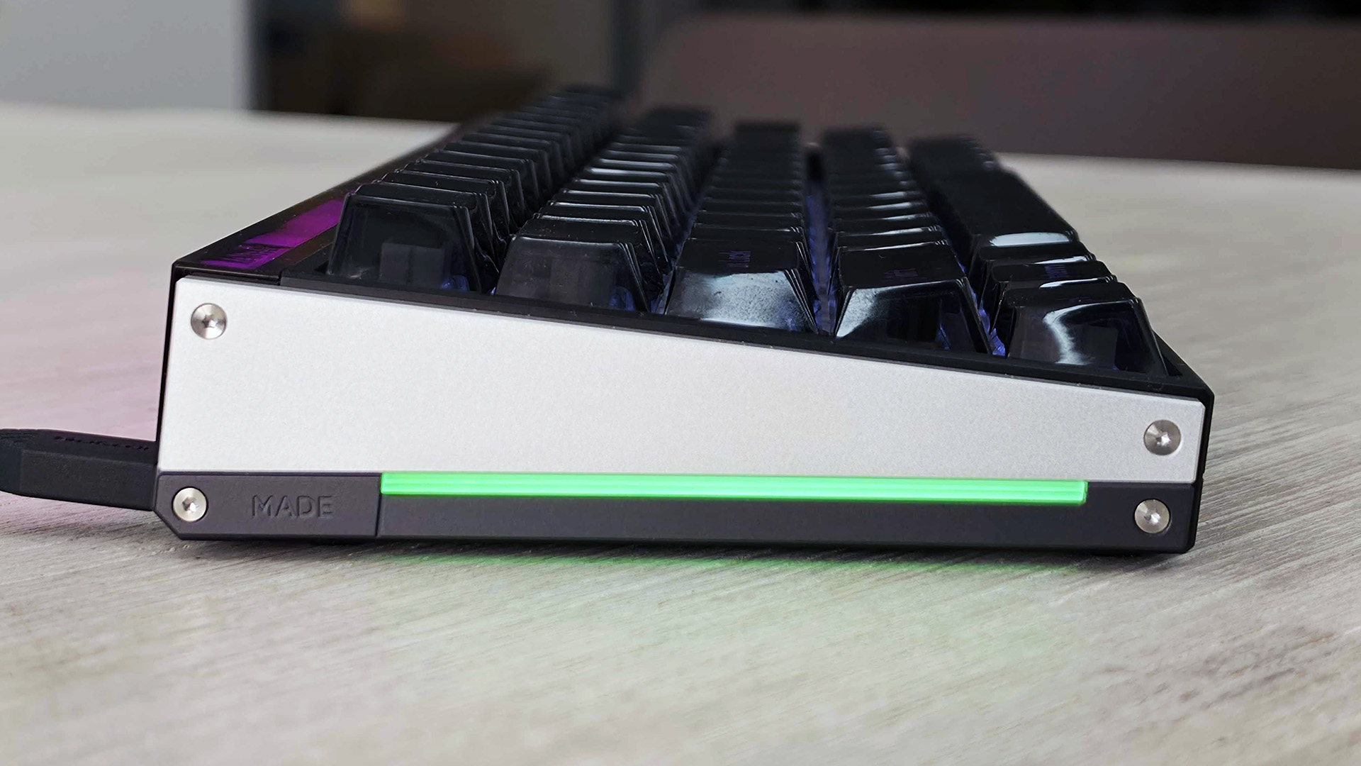 MelGeek Made68 Ultra V2 side view showing side glow and side panels