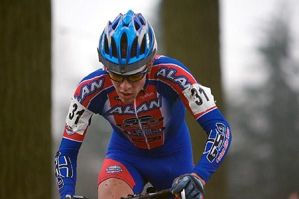 Nick Weighall (Alan Factory) gets a taste of Belgian 'cross at Wachtebeke