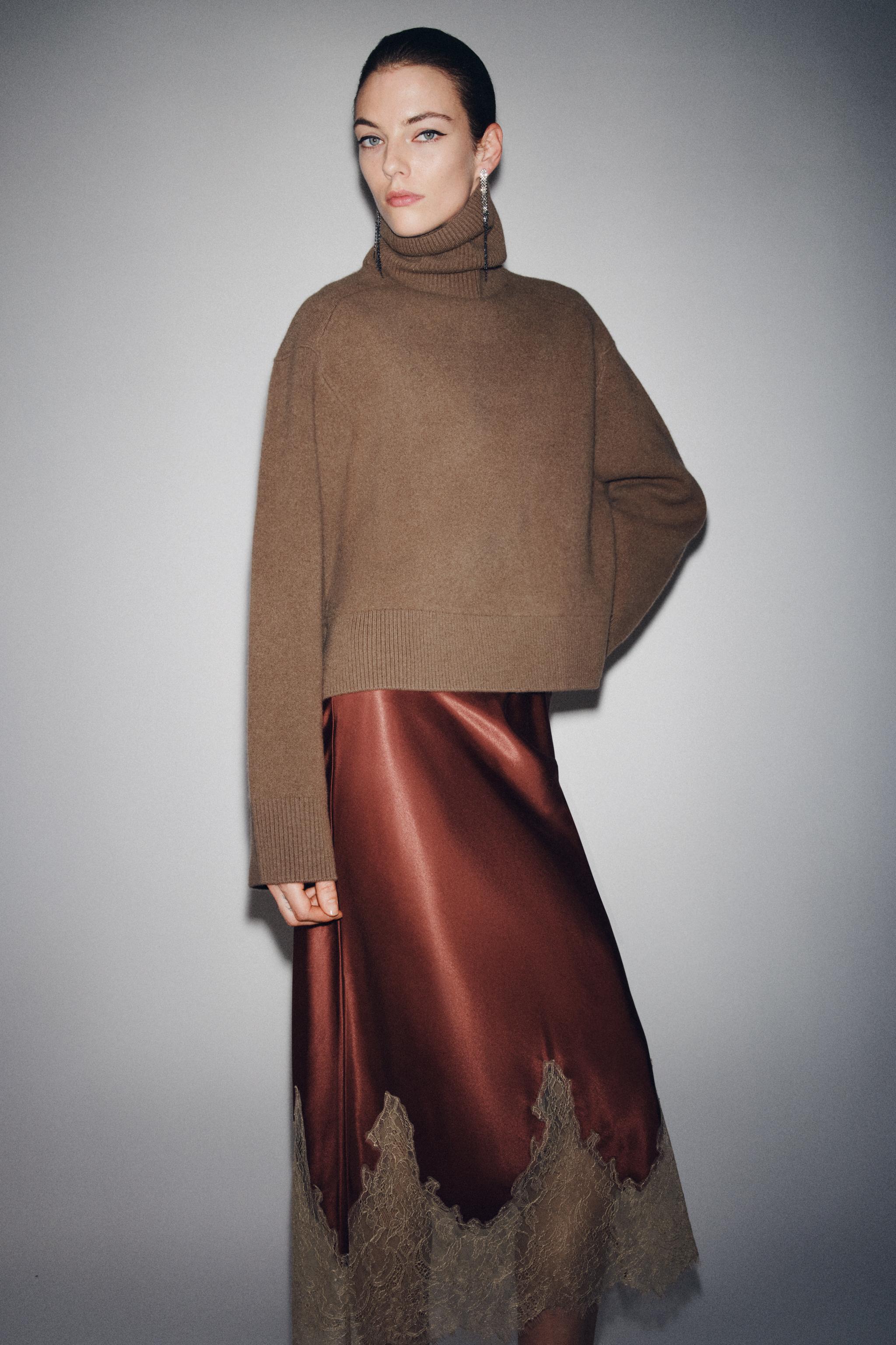 Zw Collection Contrast Lace Satin Skirt