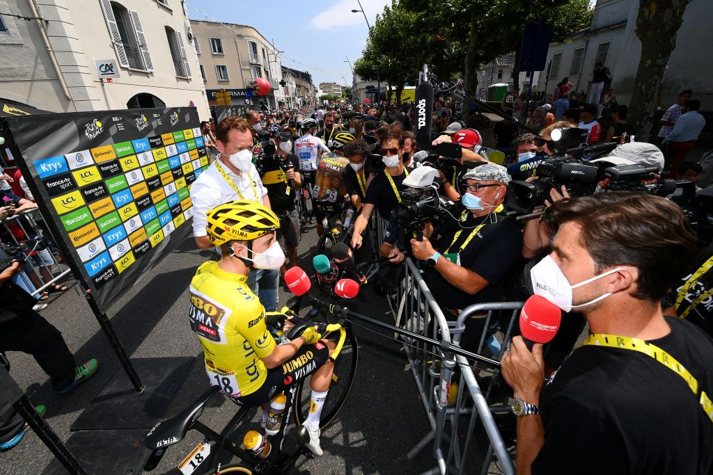 PEYRAGUDES FRANCE JULY 20 Jonas Vingegaard Rasmussen of Denmark and Team Jumbo Visma Yellow Leader Jersey meets the media press at start prior to the 109th Tour de France 2022 Stage 17 a 1297km stage from SaintGaudens to Peyragudes 1580m TDF2022 WorldTour on July 20 2022 in Peyragudes France Photo by Tim de WaeleGetty Images