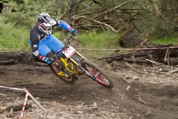 Bryn Atkinson races toward the victory in the men's downhill at Mt. Buller