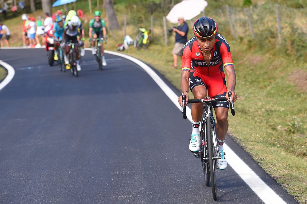 Darwin Atapuma finished second on stage 4 at the Vuelta and seized the overall lead.
