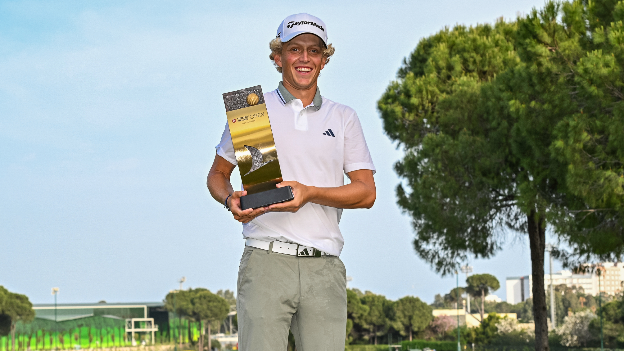 Martin Couvra with the Turkish Airlines Open trophy