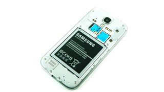 Samsung set to super charge Galaxy S5 battery