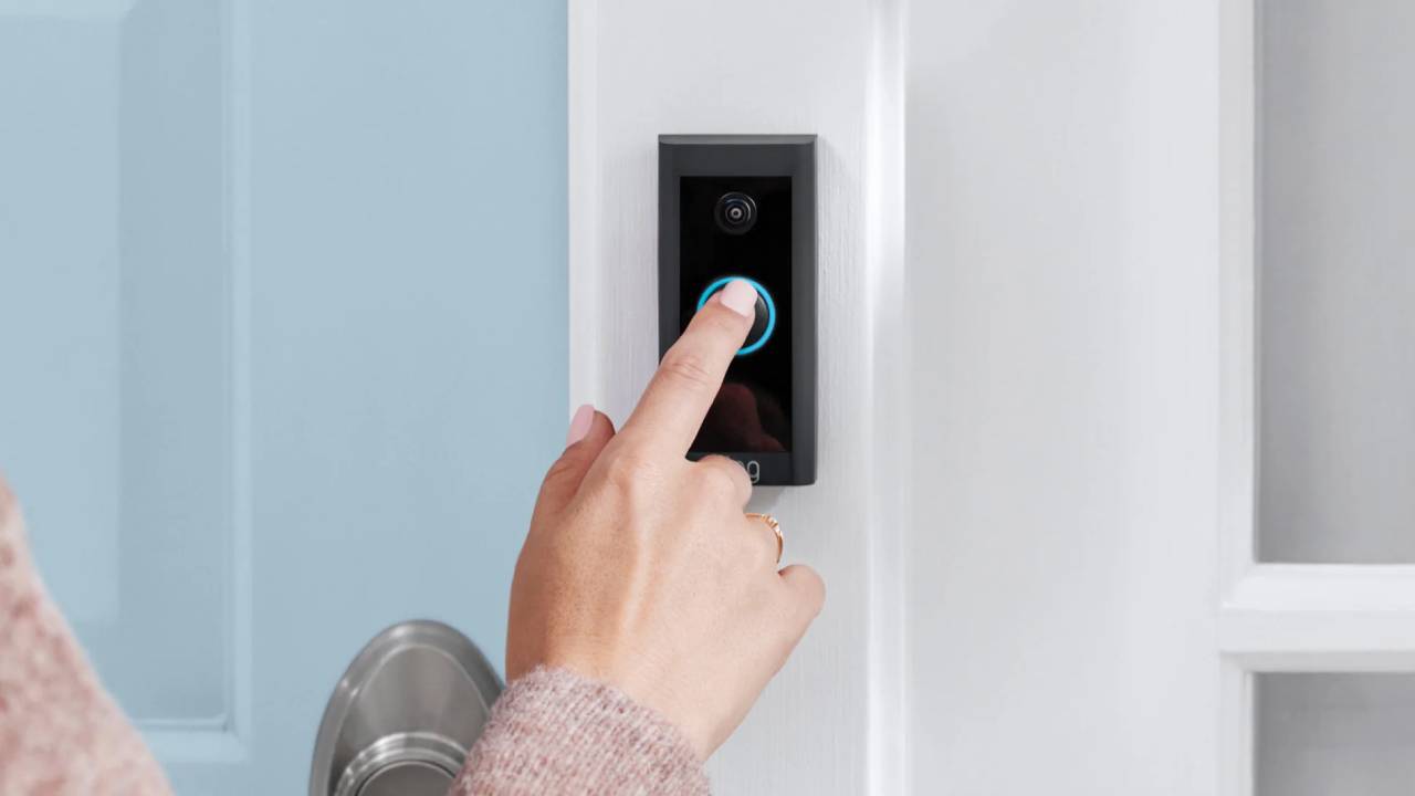 You can make your Ring doorbell sound like The Grinch for the holidays