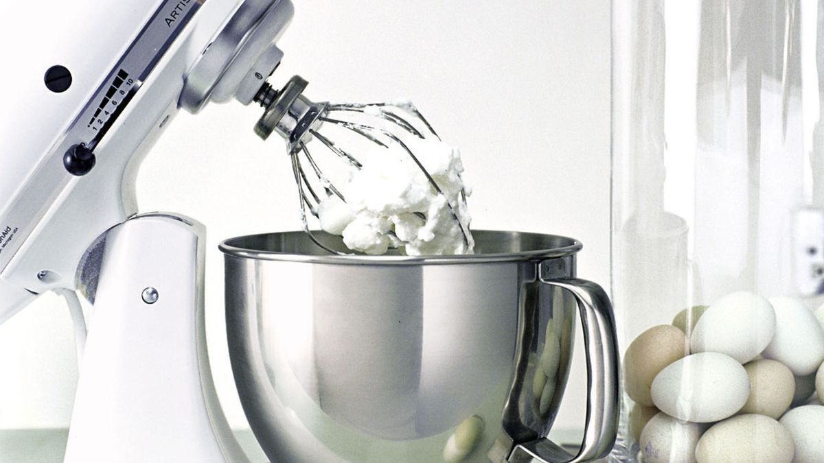 Looking for a great deal on a KitchenAid mixer this Presidents' Day? Skip the sales and get an officially refurbished one half price instead