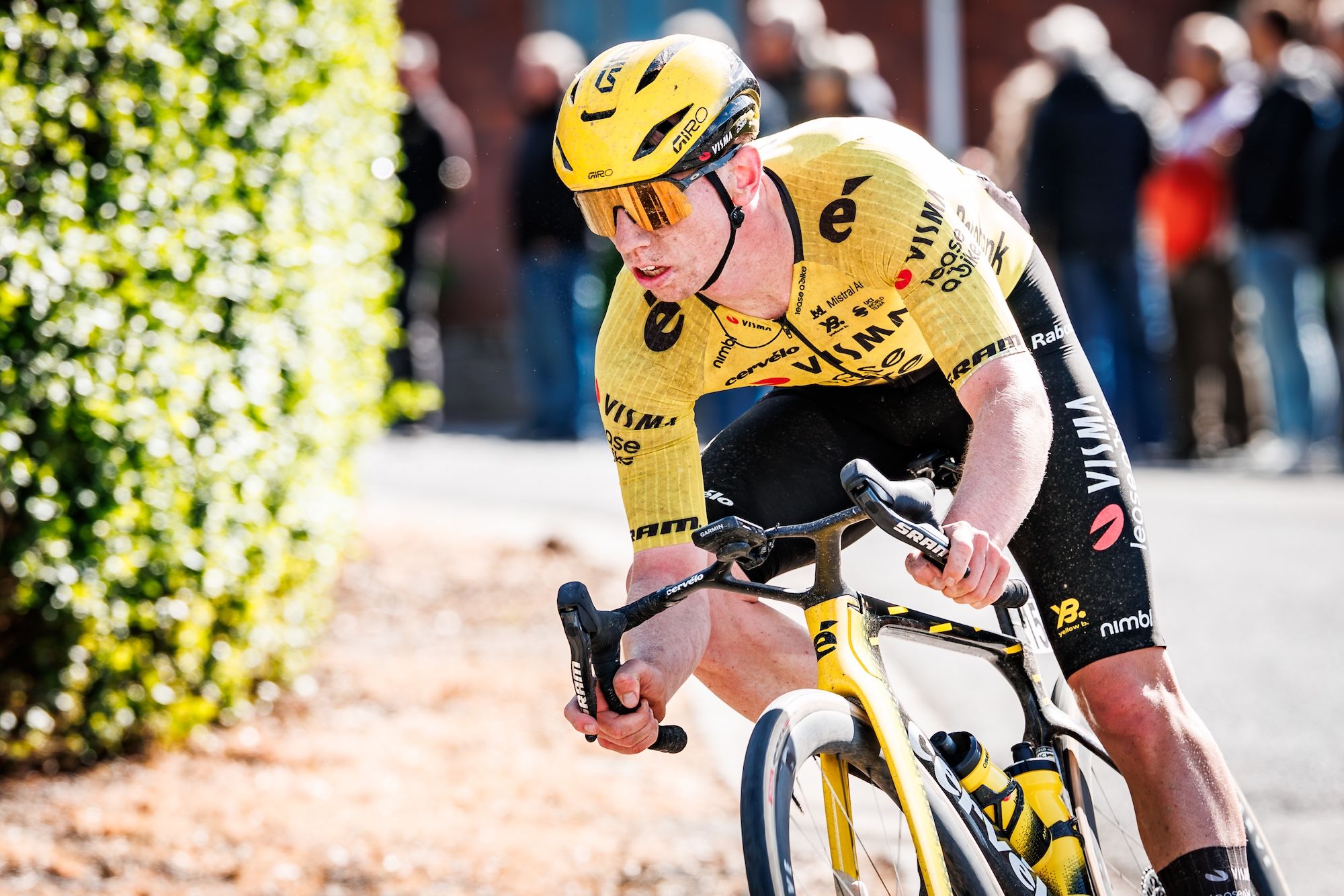 Vuelta a Burgos: Matthew Brennan wins uphill sprint to Alto del Castillo on opening stage