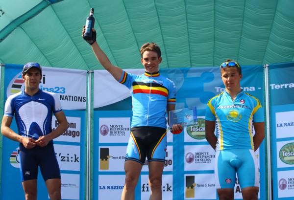 Sean De Bie (Belgium) celebrates his stage victory on the podium.