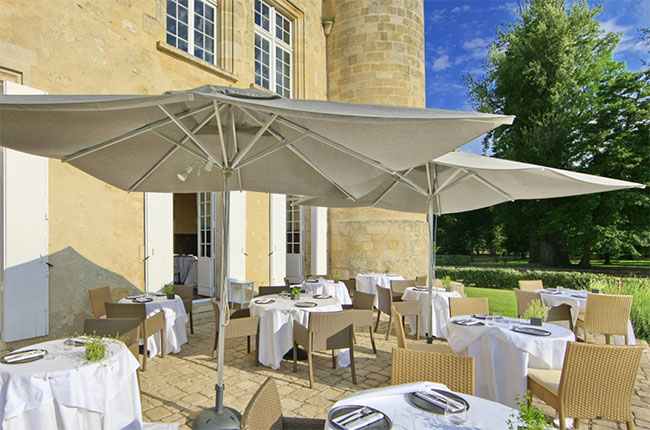 The terrace at La Table d'Agassac.