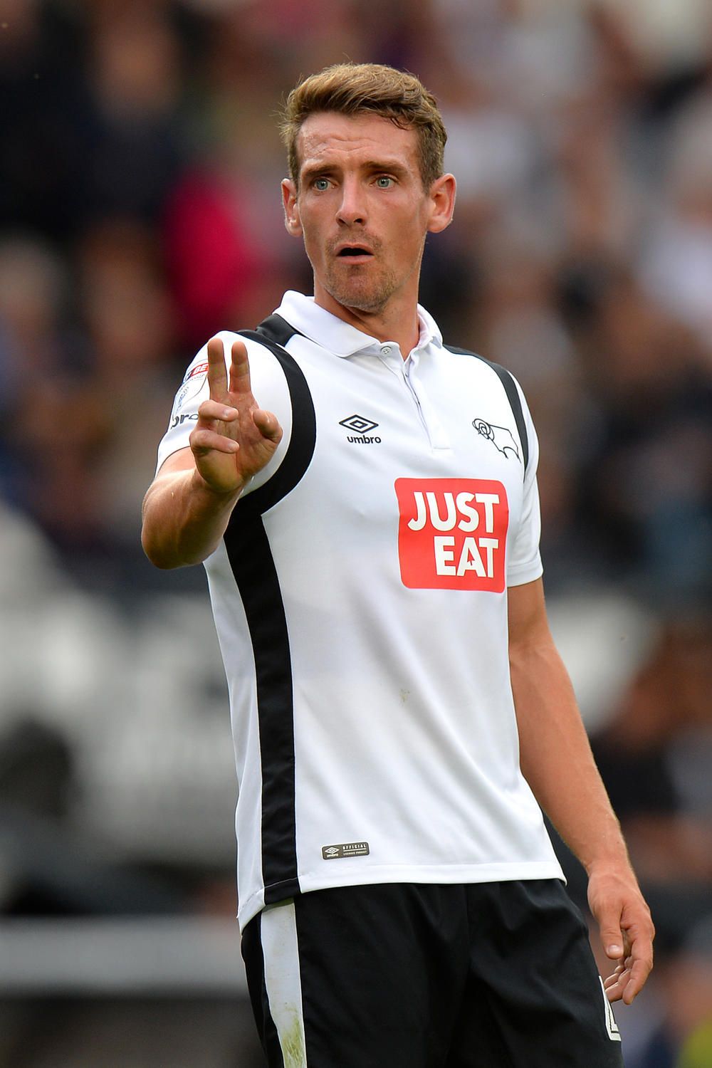 Aberdeen secure Craig Bryson signing | FourFourTwo