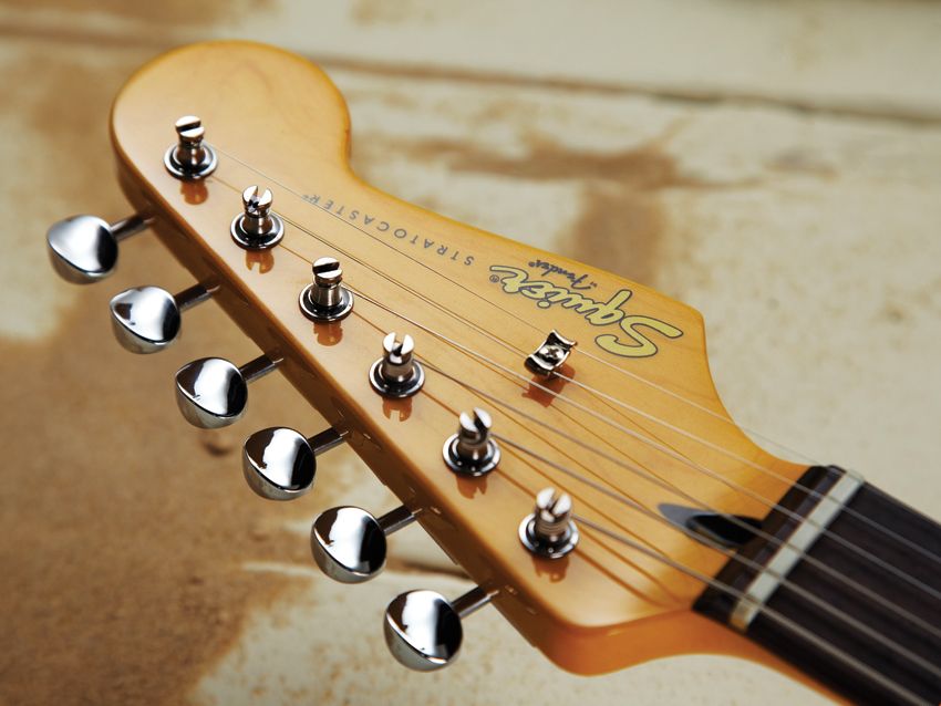 The Vintage Modified Surf Strat lacks a period-correct matching headstock, but this is a teensy gripe.