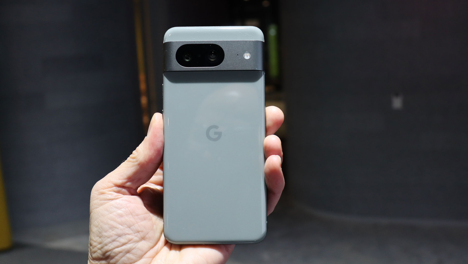 Google Pixel 8: price