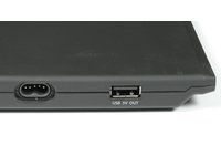 Use the included Y-type power cable to connect the APC battery to your notebook and your notebook power supply.
